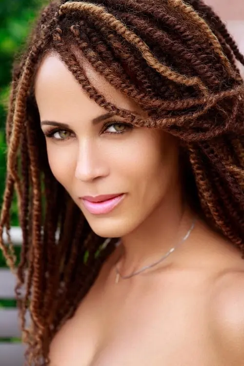 Фото Nicole Ari Parker