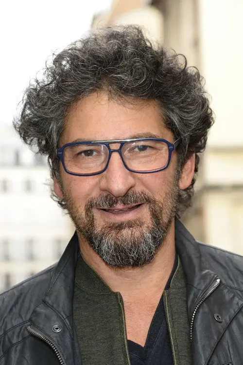 Фото Radu Mihăileanu