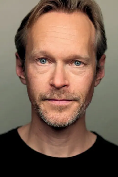 Фото Steven Mackintosh