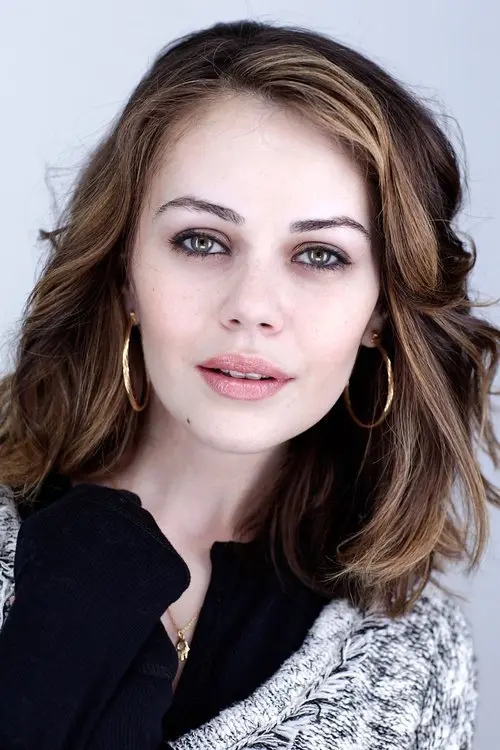 Фото Alexis Dziena