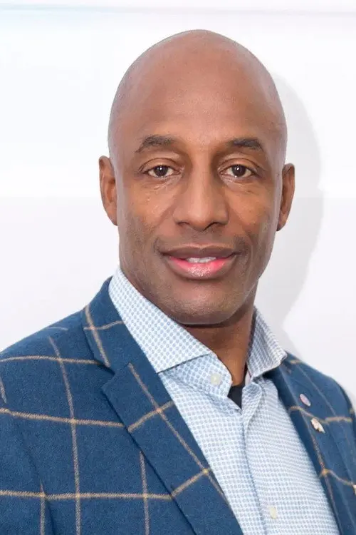 Фото John Fashanu
