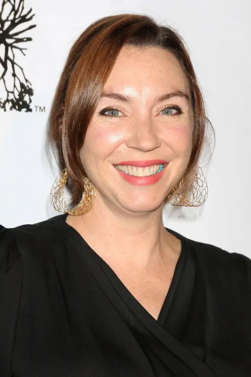 Фото Stephanie Courtney