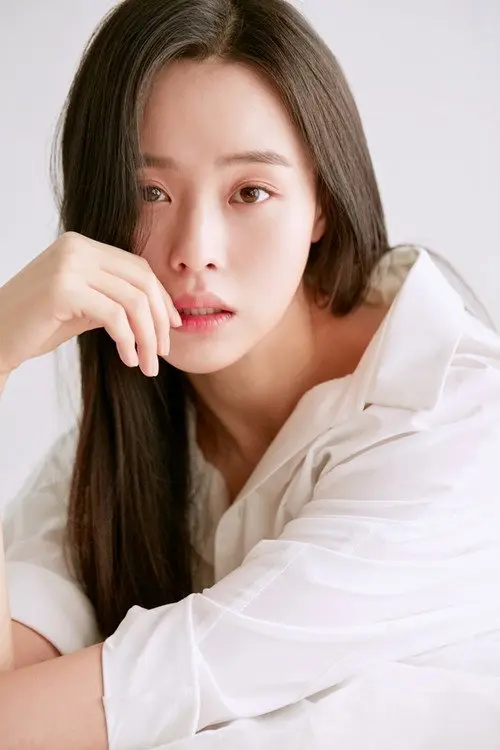 Фото 최윤라